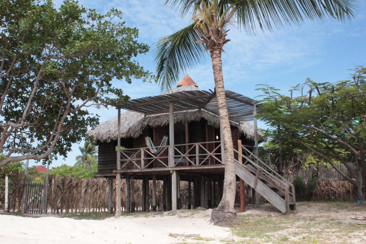 Atins Beach Chales Ngoại thất bức ảnh