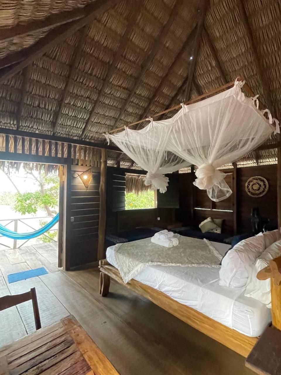 Atins Beach Chales Ngoại thất bức ảnh